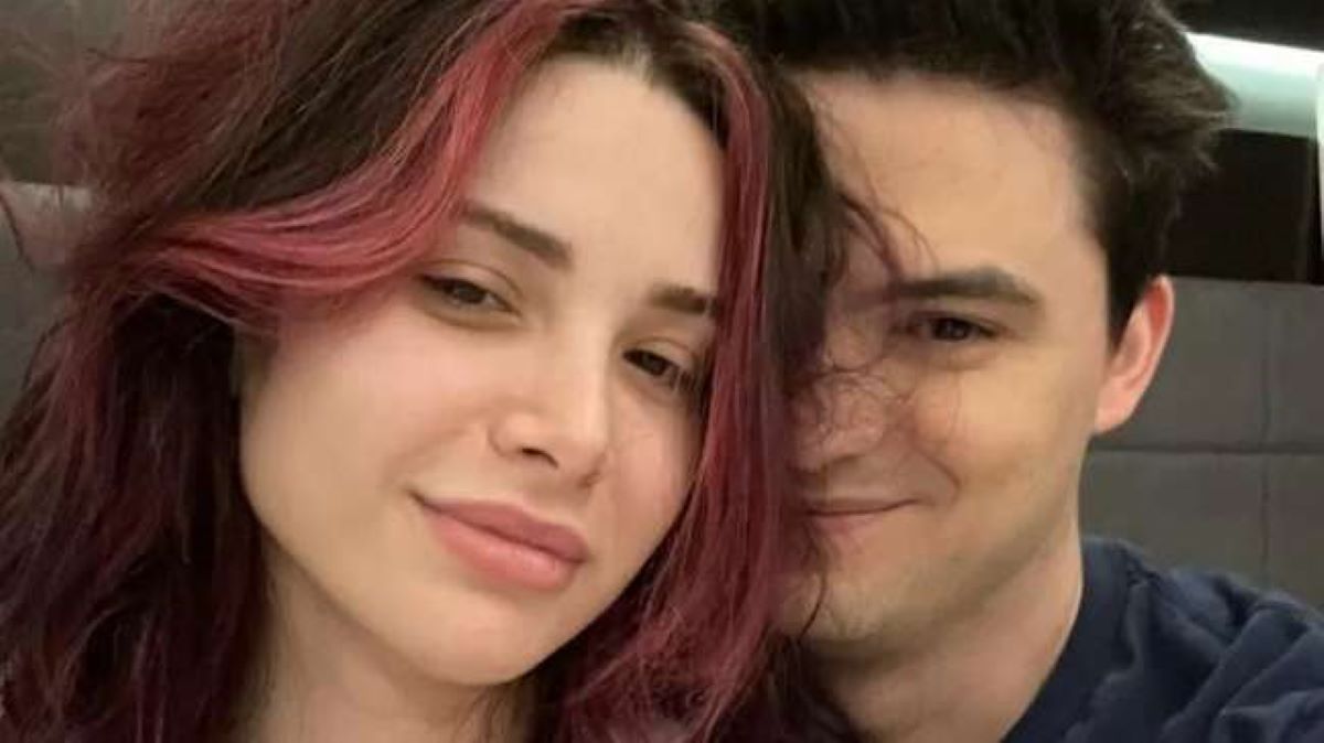 Felipe Neto termina namoro com Bruna Gomes por telefone