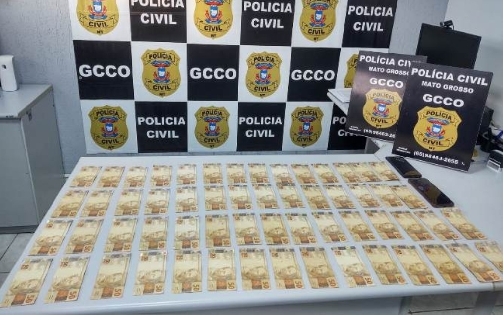 Cuiabá | Polícia Civil prende três golpistas e recupera R$ 2,9 mil de vítima de Goiânia