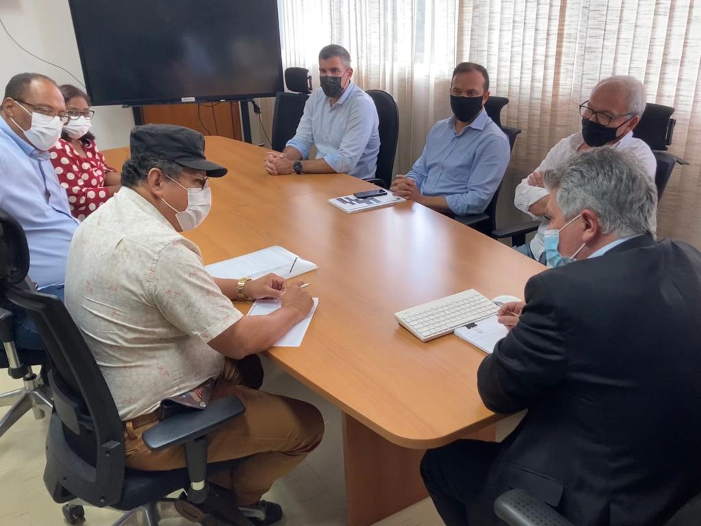 Tráfico de pessoas e segurança na fronteira são tratados em reunião entre Sesp e cônsul da Bolívia