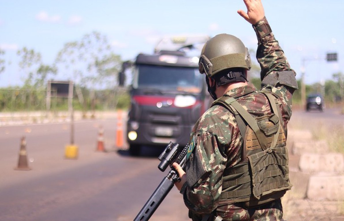 Forças Armadas apreendem mais de 34,5 toneladas de drogas no combate a crimes em fronteiras