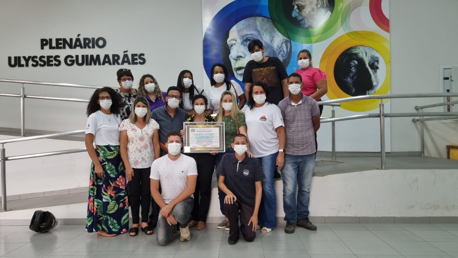 Secretária de Promoção e Assistência Social recebe moção de aplauso da Câmara