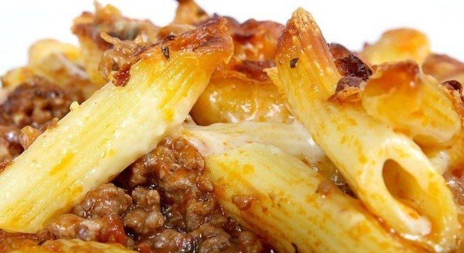 Jantar duas horas antes de dormir aumenta em 50% risco de diabetes