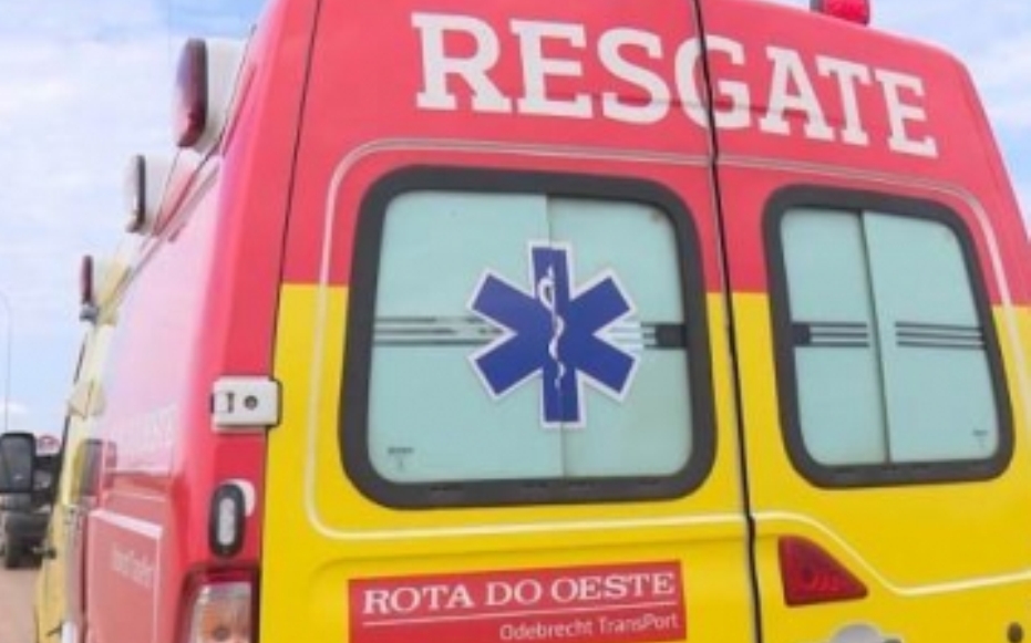Motorista morre após tombar carreta na Serra de São Vicente