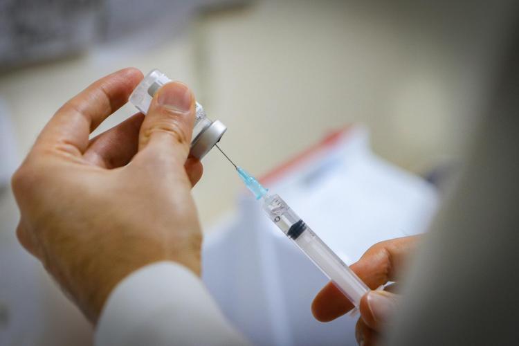 Afya e Pfizer farão live sobre vacinologia