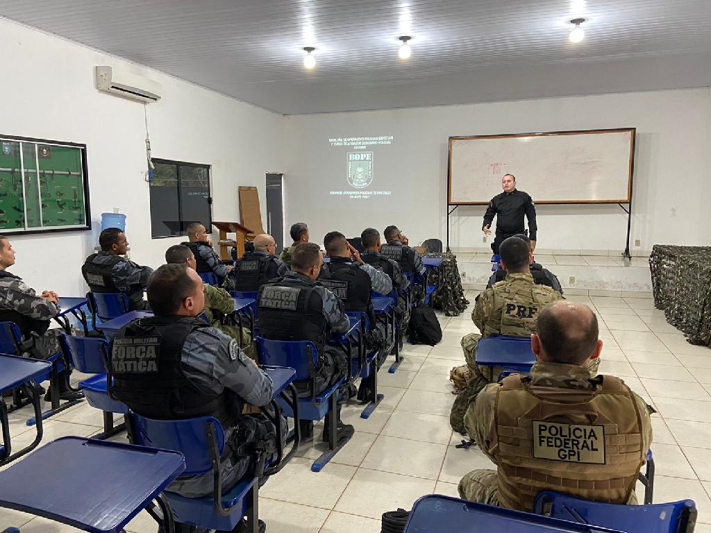 Bope inicia curso de atirador para policiais nesta terça-feira (1º)