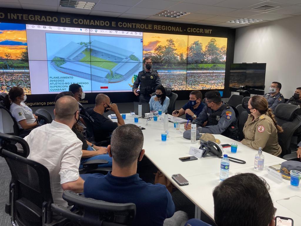 Jogo entre Atlético e Flamengo contará com reforço de 200 profissionais da segurança