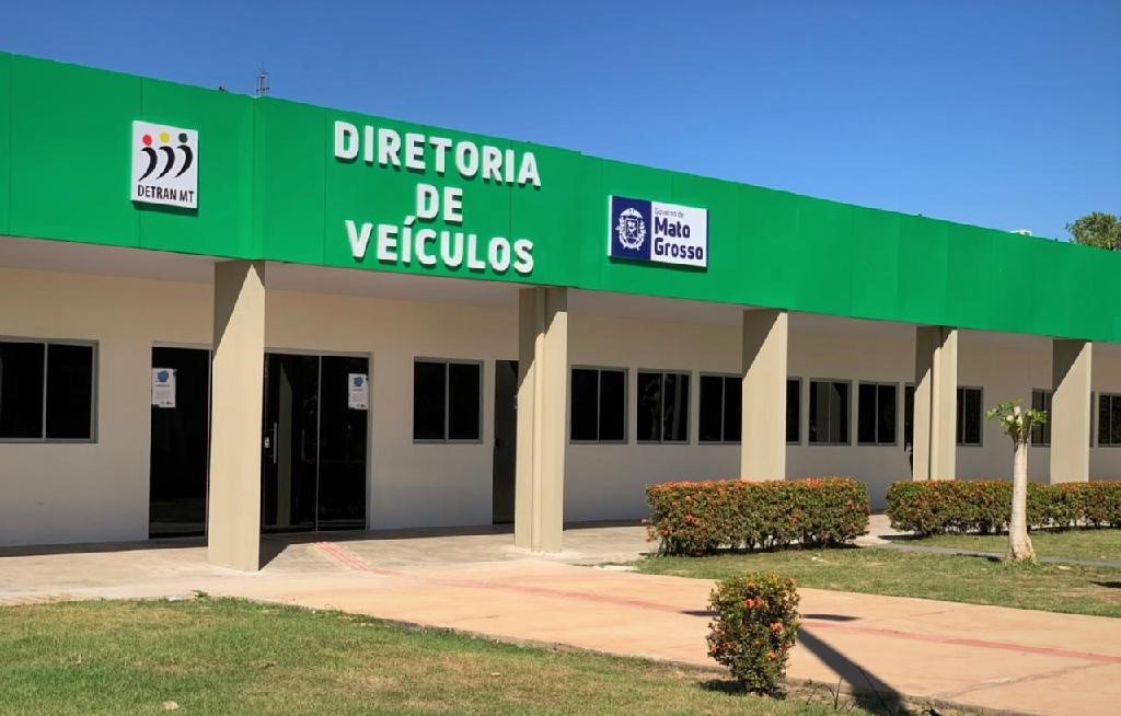 Detran-MT retoma prazos para transferência e emplacamento de veículos