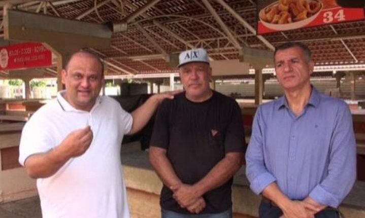 Vereadores apresentam obra de reforma das feiras municipais de Rondonópolis