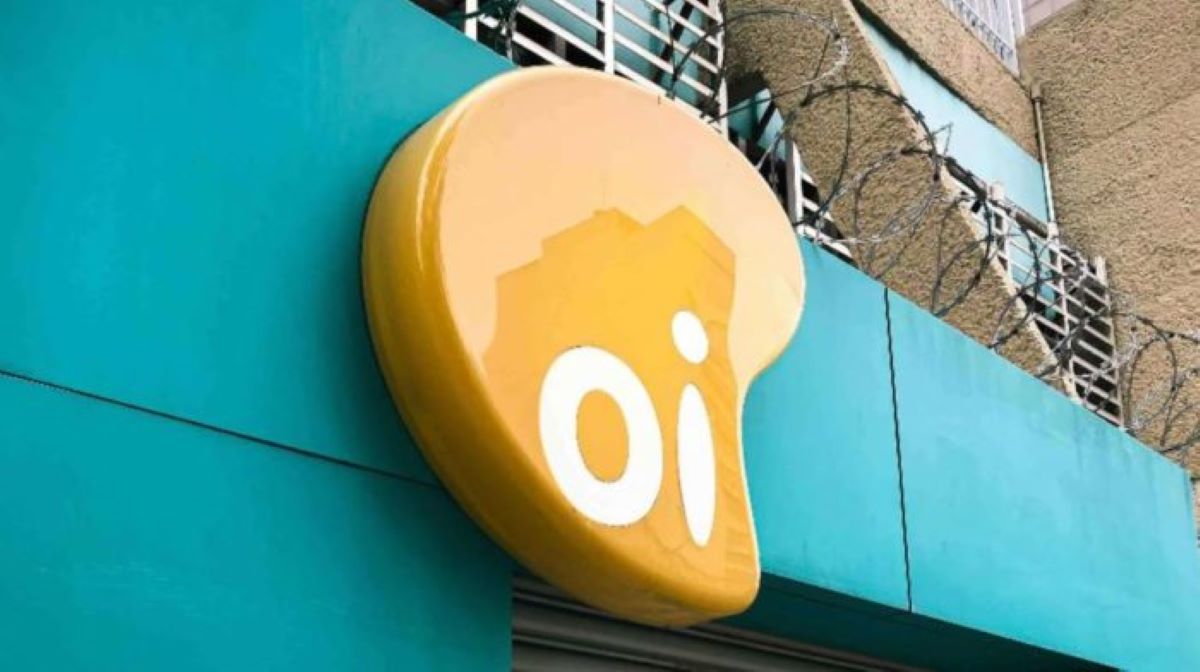 Cade impõe restrições e aprova compra da Oi Móvel pela Tim, Claro e Vivo