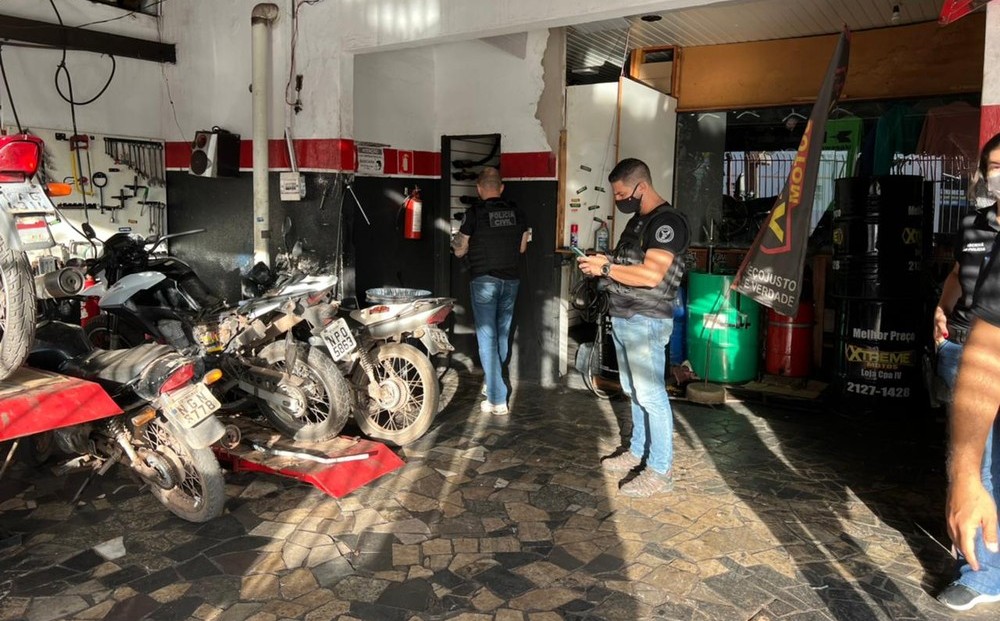 Várzea Grande | Comércios de peças e acessórios são alvos de operação contra roubos e furtos de veículos