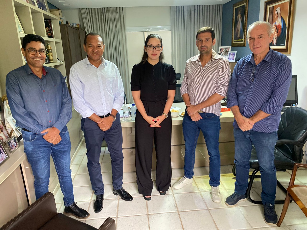 Representantes de Rondonópolis se reúnem para tratar sobre projeto de lei que cria as unidades regionais de saneamento básico