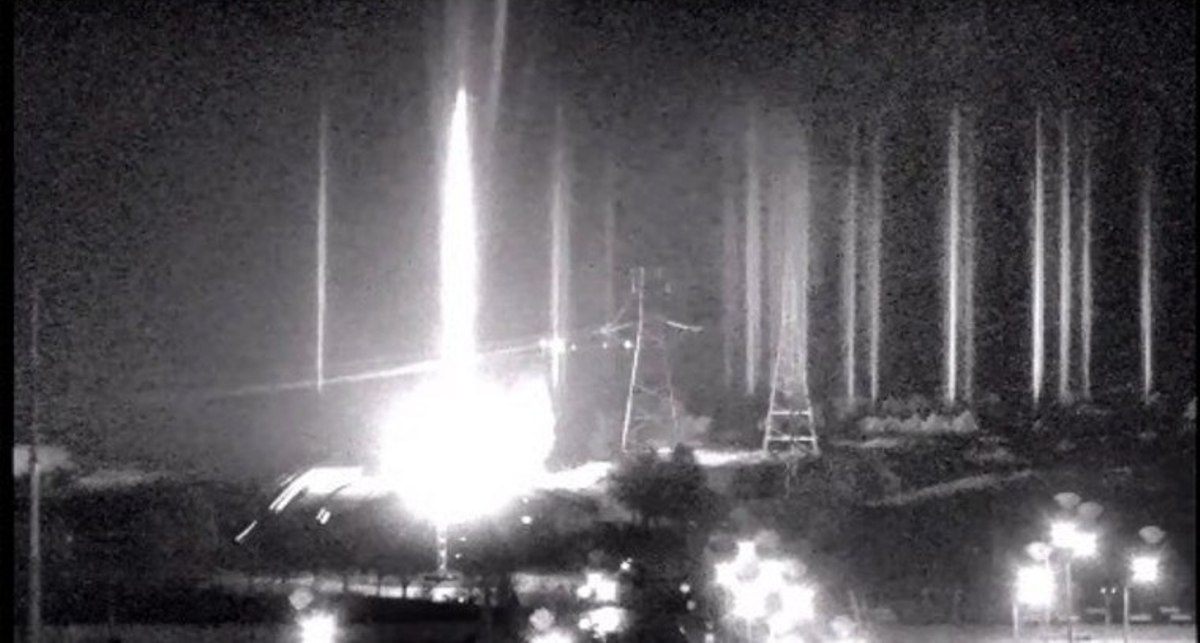 Forças russas tomam o controle da usina nuclear ucraniana de Zaporizhzhia, a maior da Europa