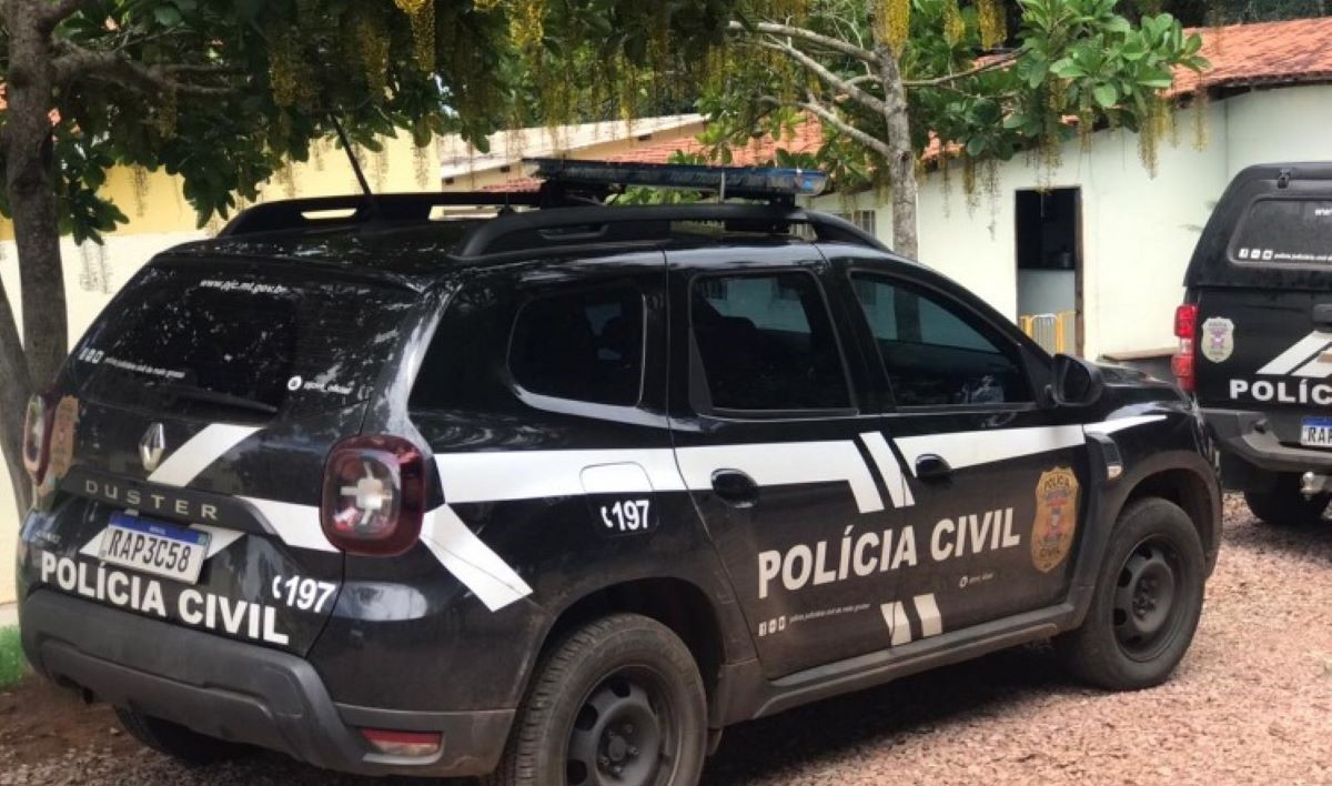 Mato Grosso | Polícia Civil cumpre prisão de foragido suspeito de simular roubo para matar os próprios pais no Paraná