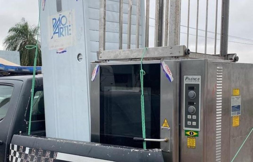 Cuiabá | Forno industrial furtado de comércio é recuperado pela polícia civil com autora do crime
