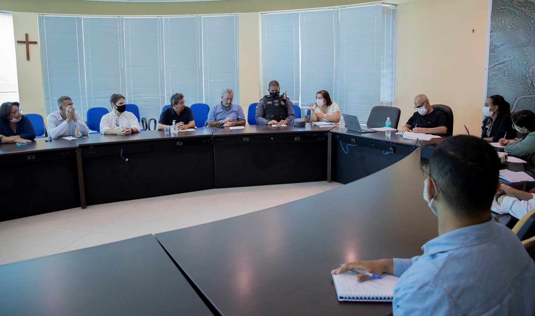 Rondonópolis | Comitê libera uso de máscara em locais fechados com exceção para escolas e unidades de saúde