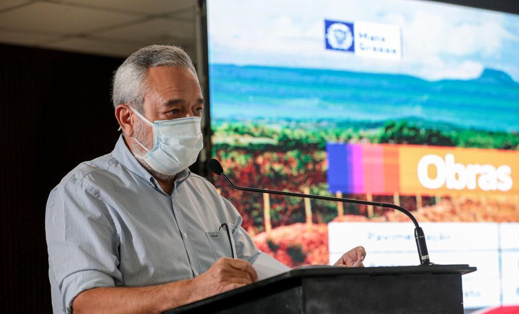 Governo de Mato Grosso vai asfaltar mais de 270 km e construir 23 pontes na BR-174