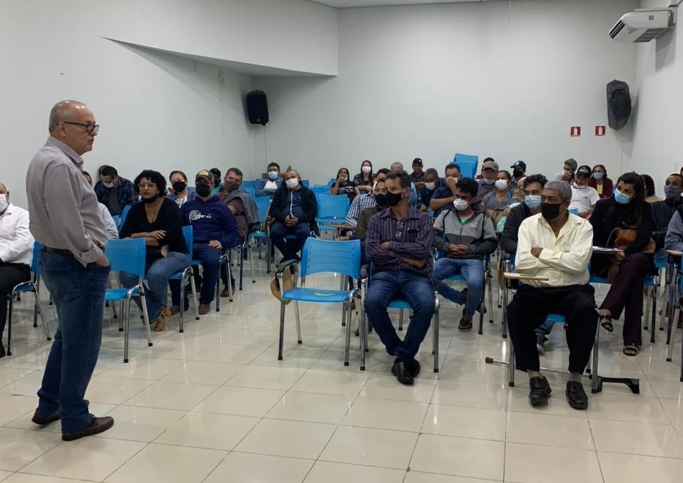 Rondonópolis | Prefeitura colabora na formação de cooperativas de pequenos agricultores