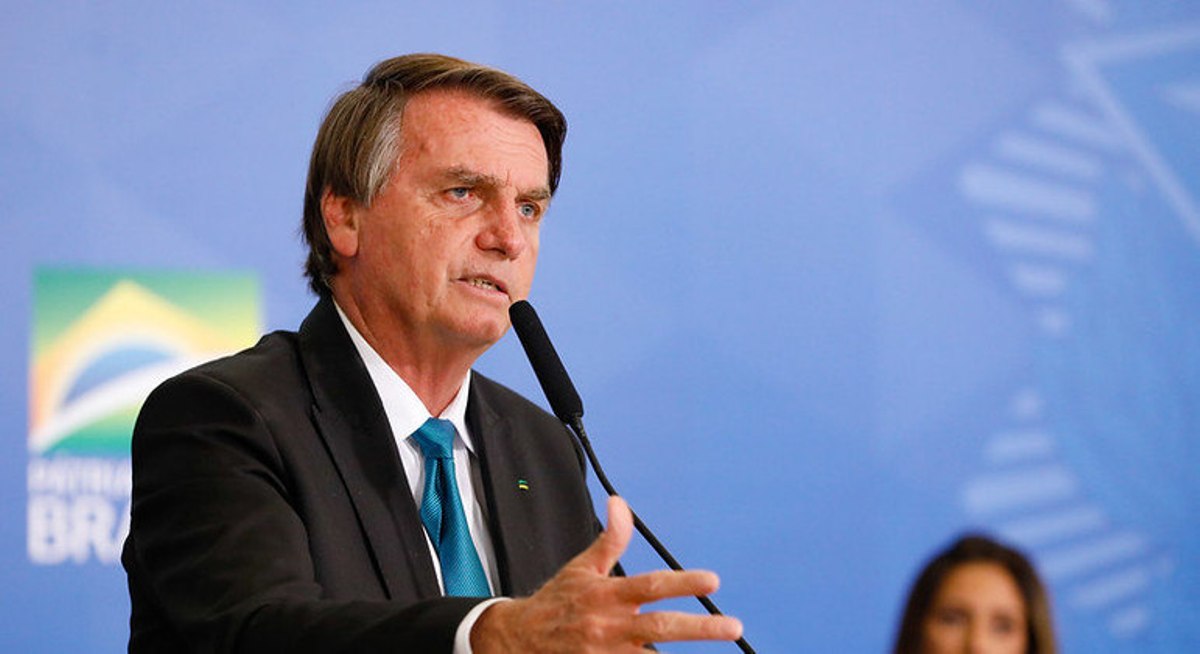 No passado soltavam bandidos, eu solto inocentes’, diz Bolsonaro