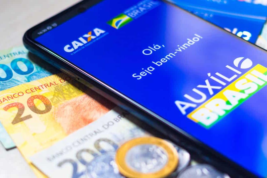 Saúde convoca beneficiários do Programa Auxílio Brasil a comparecerem às UBSs