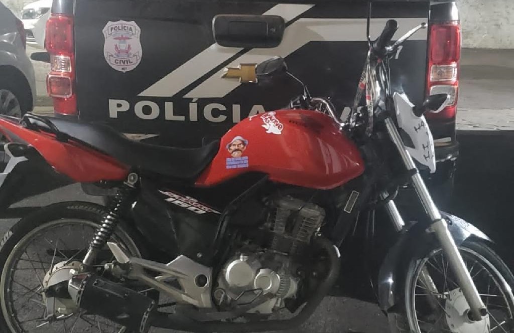 Motocicleta furtada é recuperada e rapaz detido por receptação em Rondonópolis