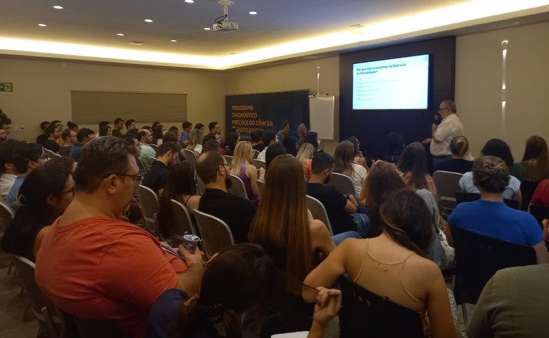 Instituto Ronald promove capacitação sobre câncer infantojuvenil em Cuiabá