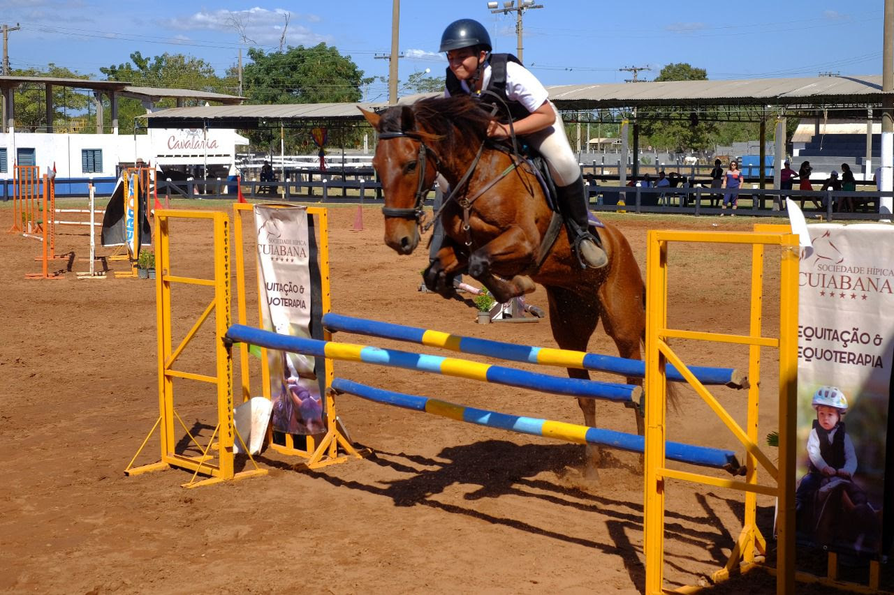 Com mais de 80 competidores, hipismo movimenta 54ªExpoagro