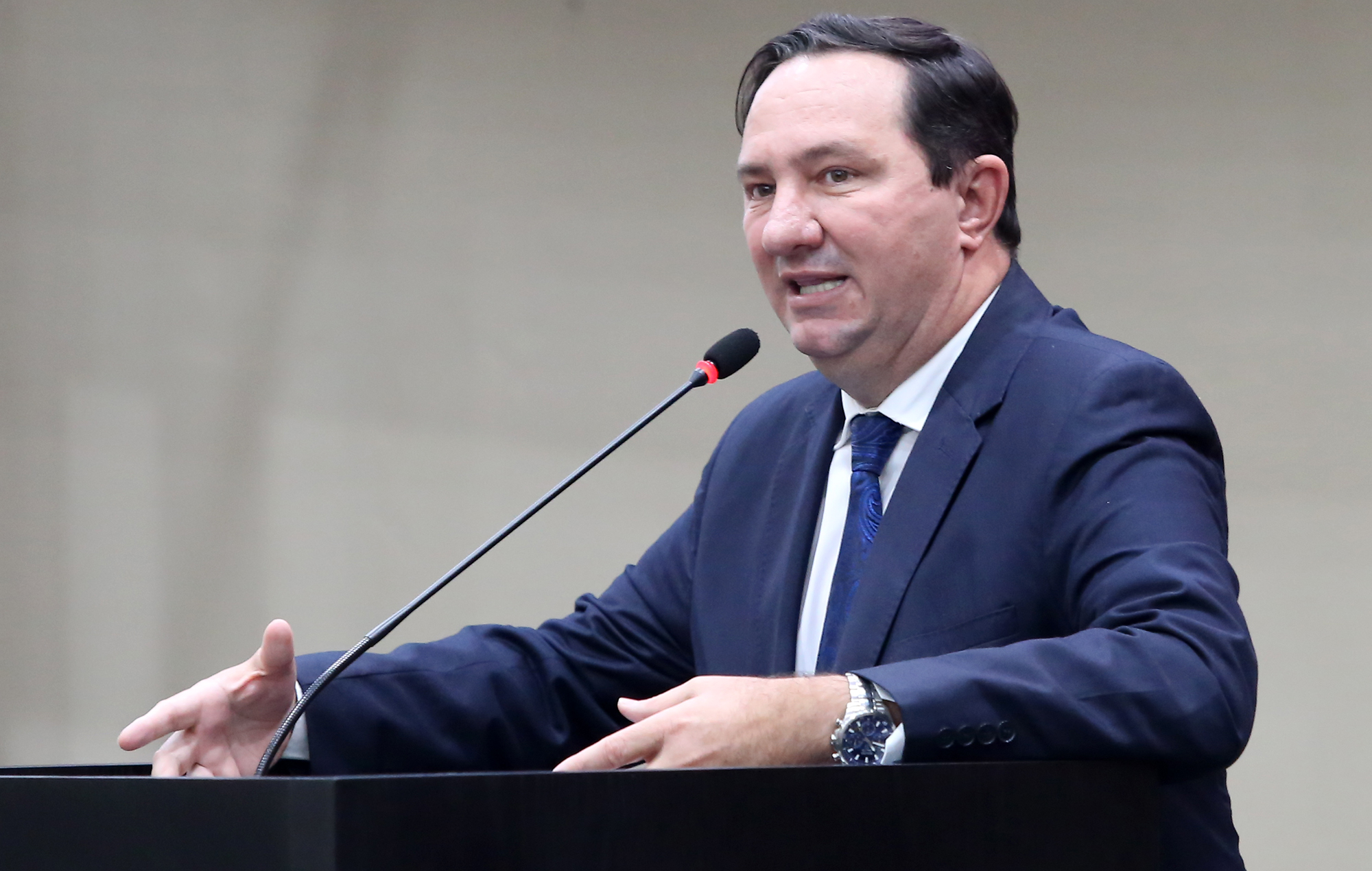 Deputado cobra redução de tarifas de pedágio em Mato Grosso
