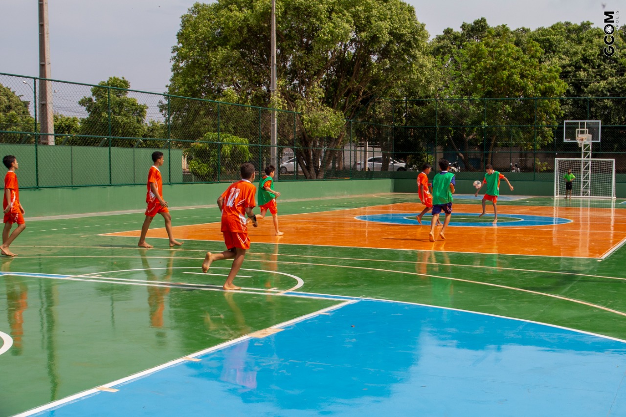 Prefeitura revitaliza praça e jardim Atlântico ganha novo complexo esportivo