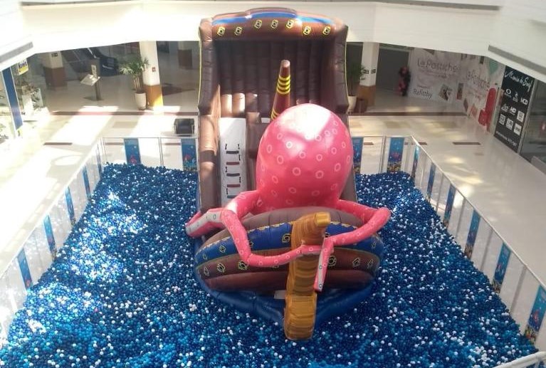 ‘Navio Polvo’ é atração para as crianças no Goiabeiras Shopping