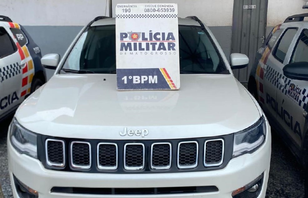 Polícia Militar prende três homens e recupera veículo furtado em Cuiabá