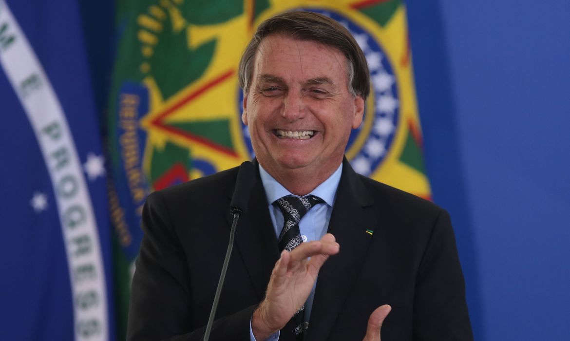 Os planos de aliados de Bolsonaro para virar as eleições no domingo 