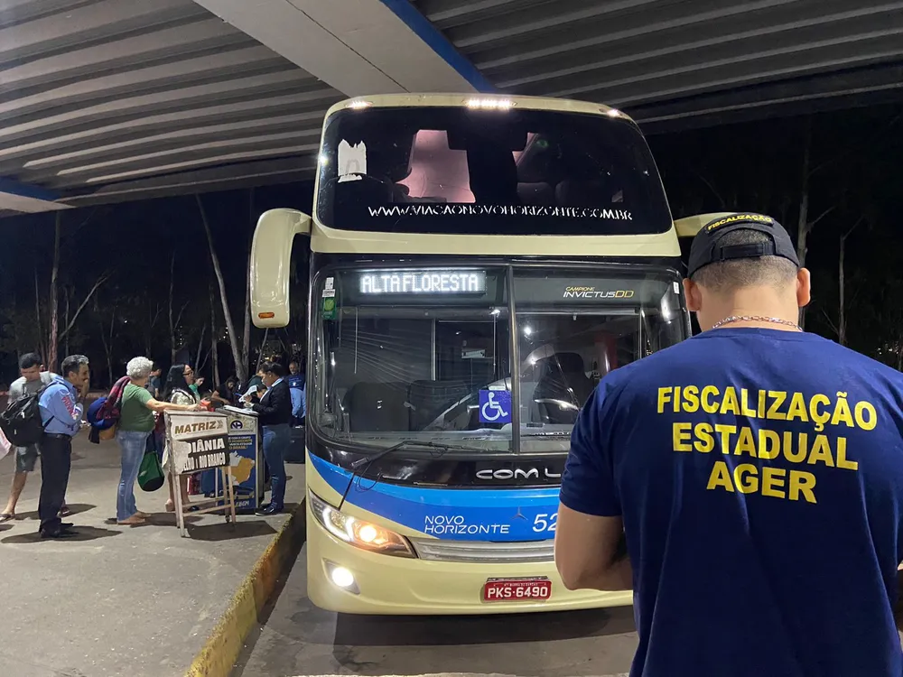 Viagens são retomadas na rodoviária de Cuiabá após desbloqueio nas rodovias