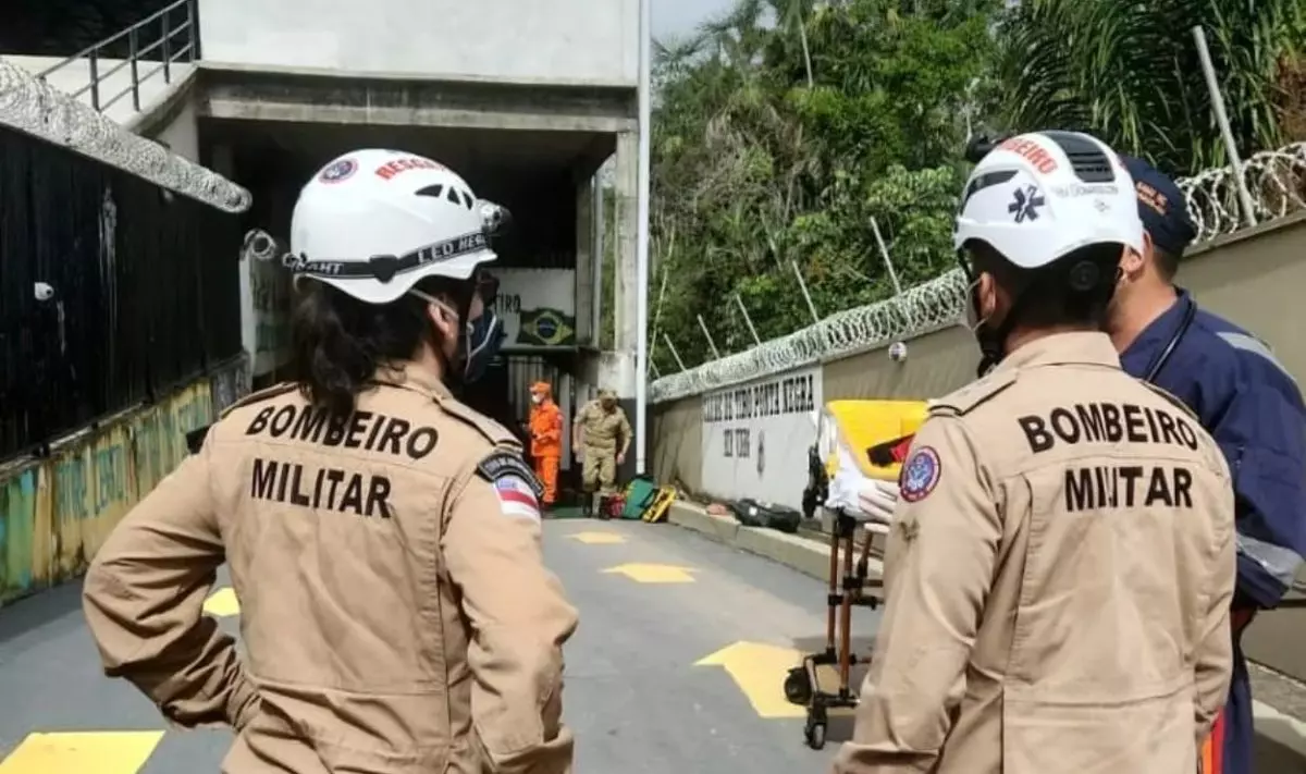 Quatro pessoas morrem em Manaus após explosão em clube de tiro