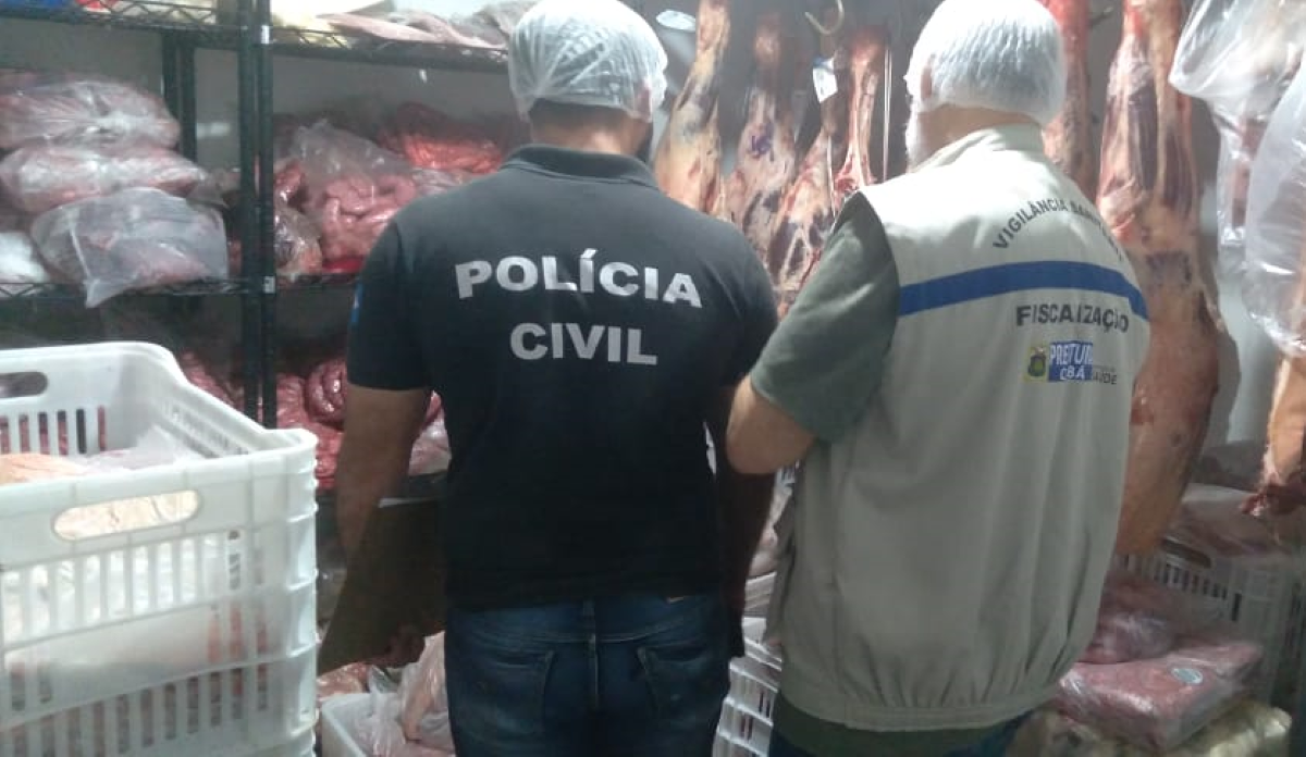 Cuiabá | Polícia Civil e Vigilância Sanitária apreendem mais de 825 kg de carne imprópria para consumo em açougue