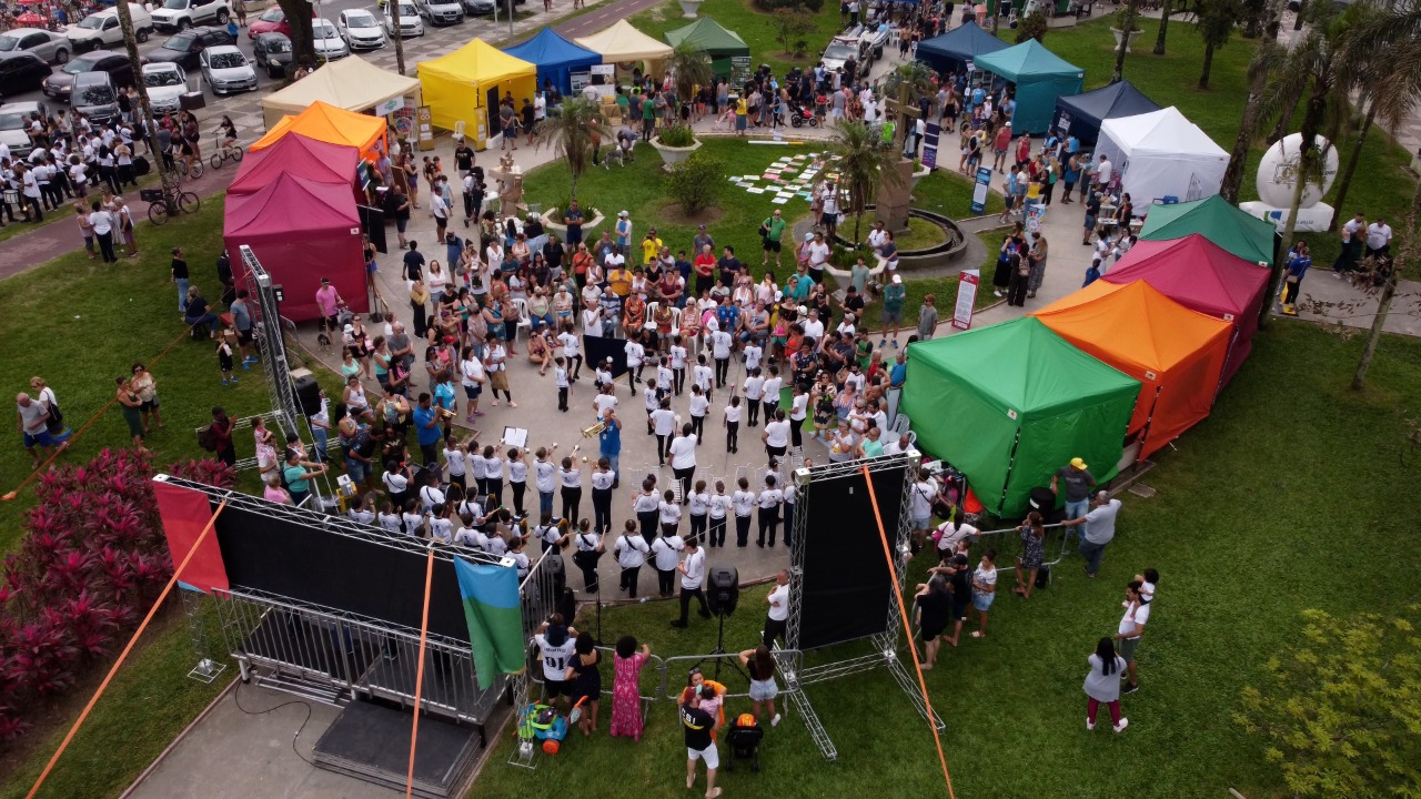 Prefeitura faz parceria com Energisa para disseminar mentalidade sustentável com Caminhão Conhecendo os ODSs