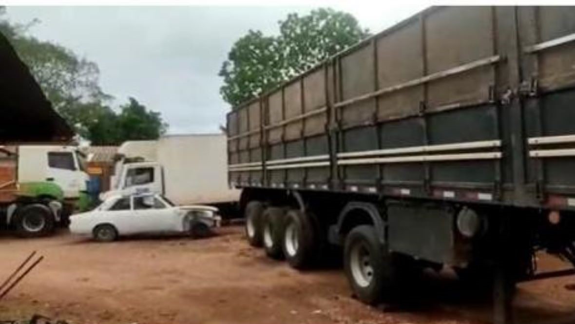 Semirreboque roubado em Campo Verde é localizado pela Polícia Civil em pátio de empresa em Cuiabá