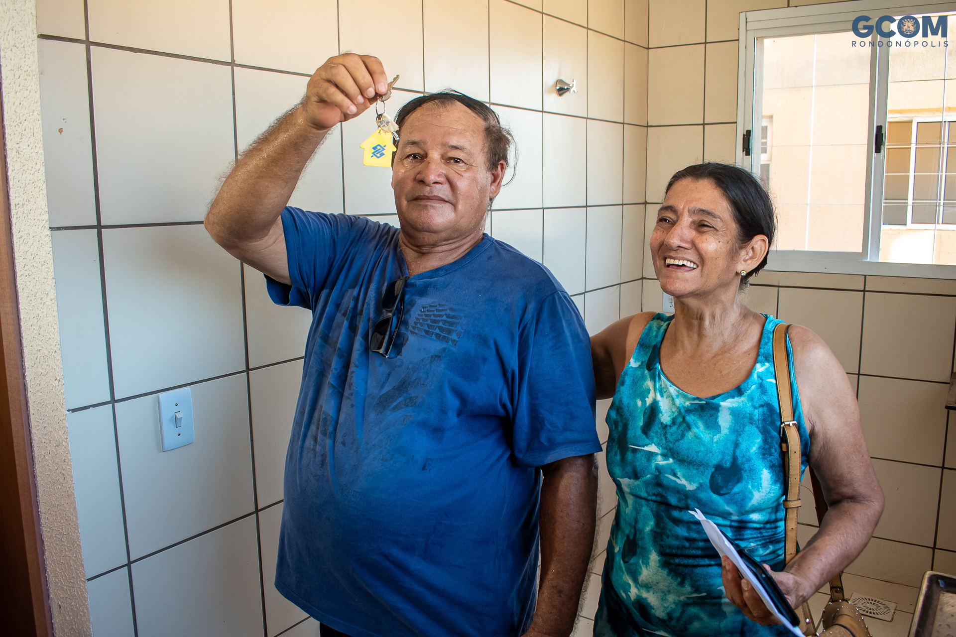 Rondonópolis | Famílias comemoram a entrega das chaves do Celina Bezerra