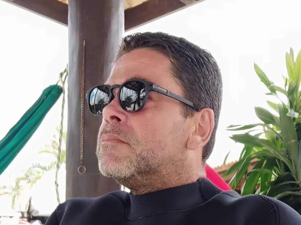 Motociclista morre após bater em poste de energia em Cuiabá