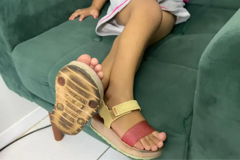 Sorriso | Crianças eram trancadas em quarto escuro de berçário como forma de castigo: ‘Fiquei com medo e chorei’