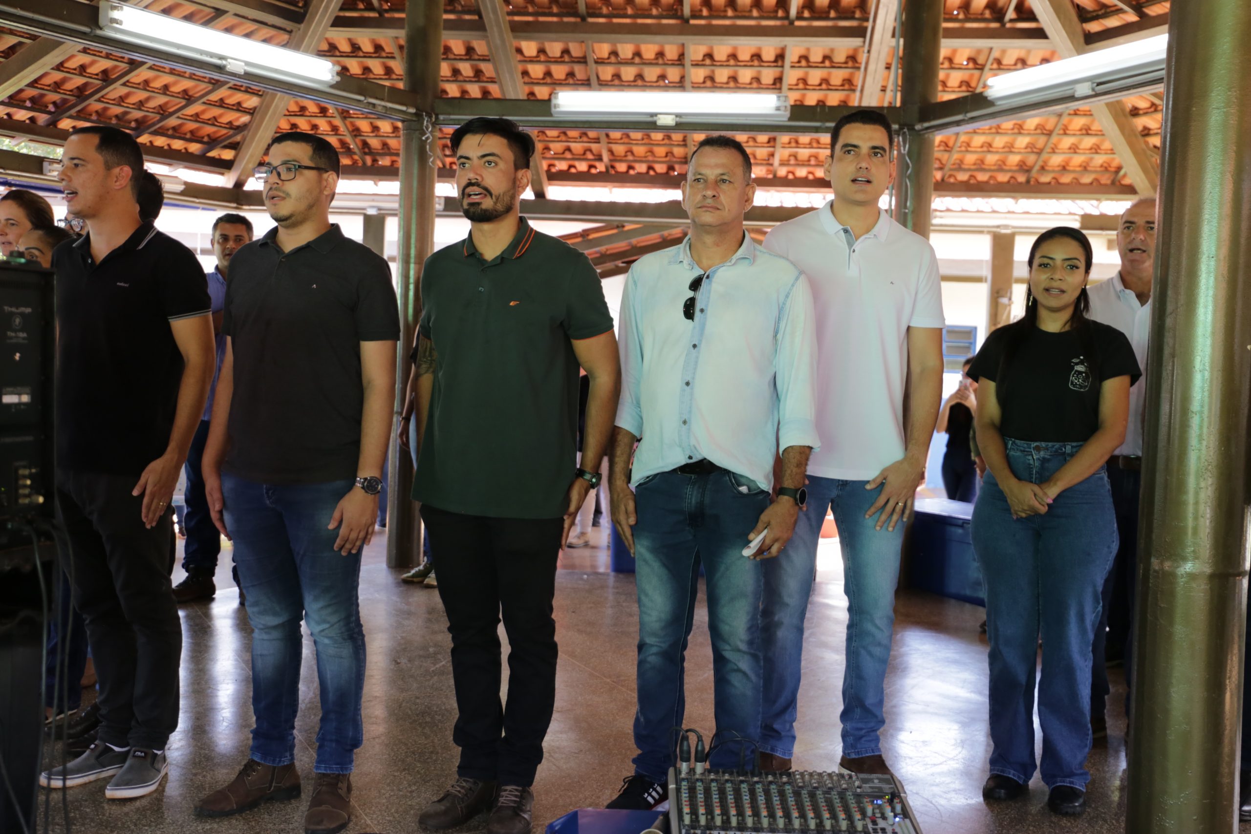 Rondonópolis | Prefeitura realiza mutirão de serviços sociais em Assentamento em parceria com instituições