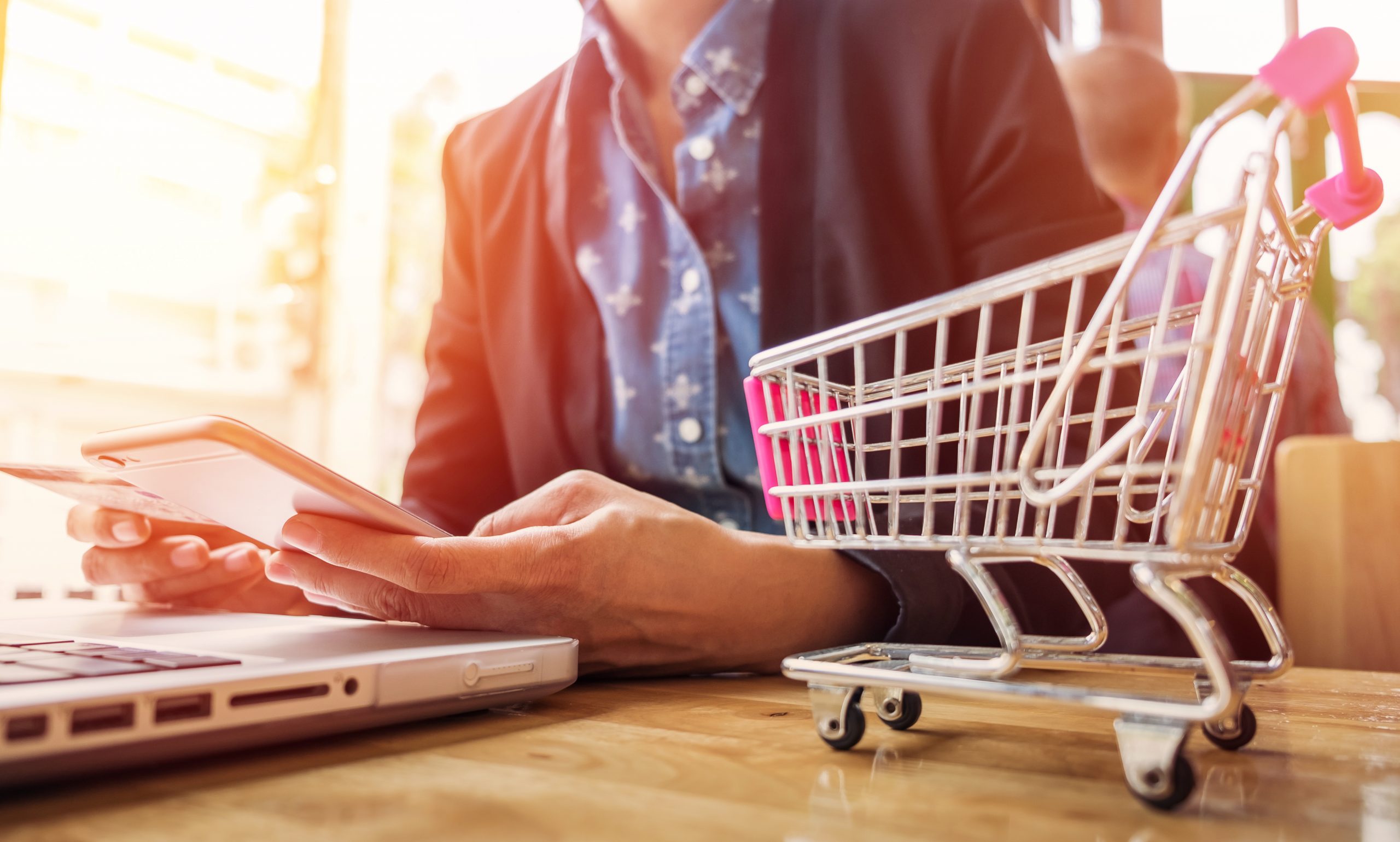 Quatro tendências que todo mundo que vende pela internet precisa saber