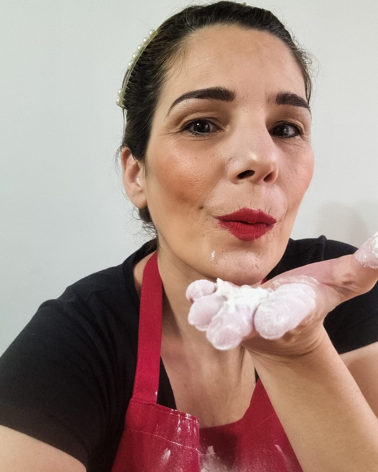 Dri Molica ensina receitas fáceis e rápidas para fazer com filhos e netos e comemorar o Dia das Mães de uma forma gostosa