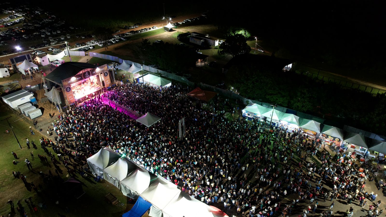 Público recorde celebra música caipira no 19º Encontro Nacional de Violeiros de Poxoréu 