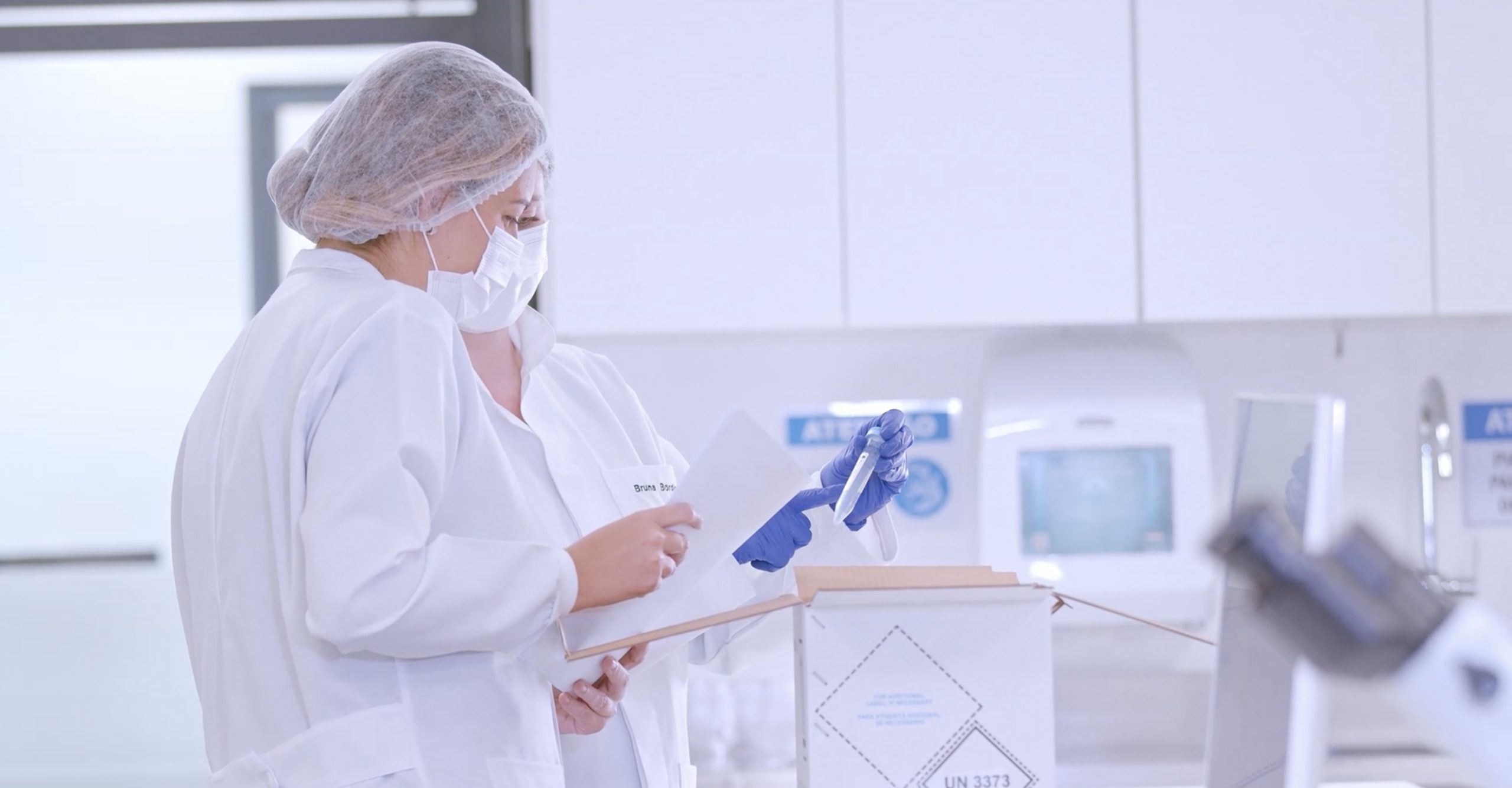 Teste que avalia o melhor tratamento para sete tipos de câncer chega ao Brasil