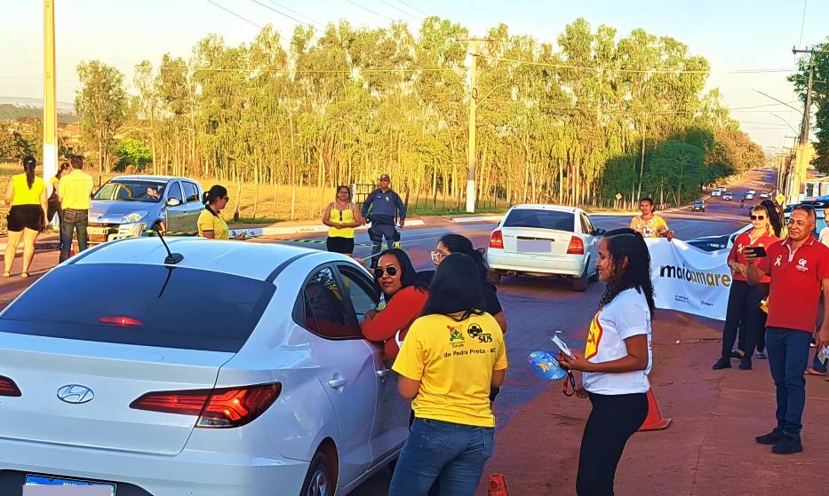 Campanha Maio Amarelo ganha as ruas de Pedra Preta