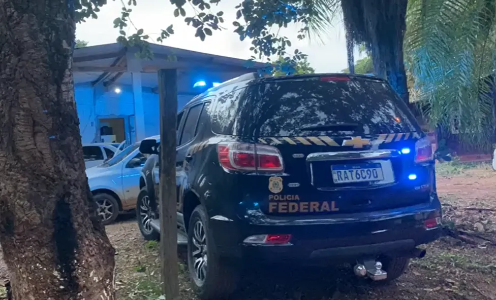 Mato Grosso | Polícia Federal cumpre mandados contra suspeitos de tráfico de drogas em aeroporto