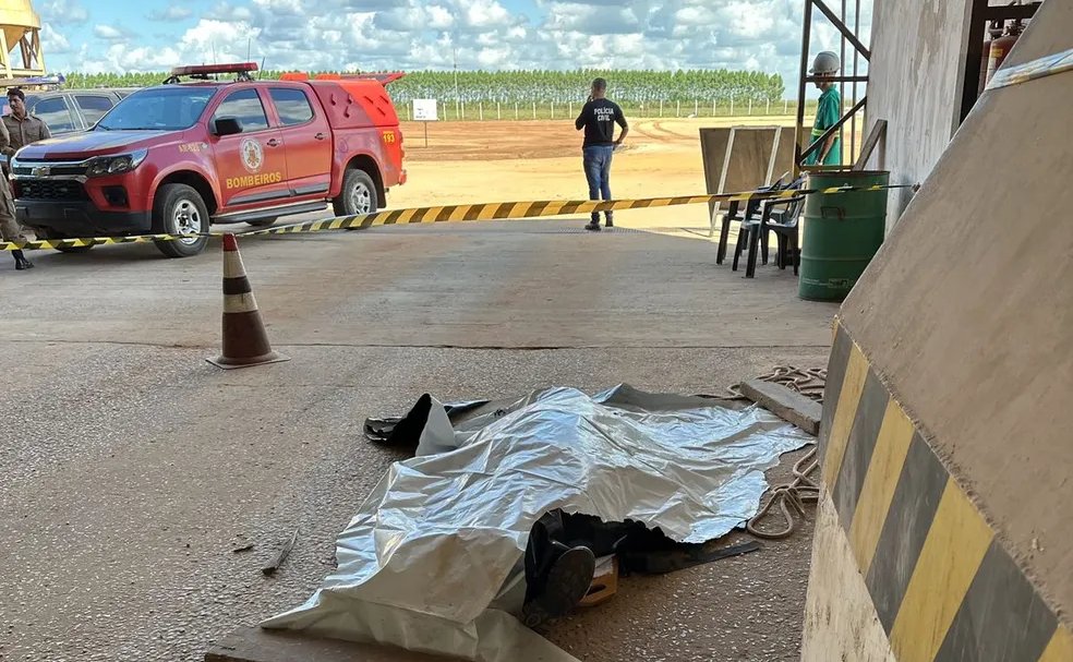 Mato Grosso | Trabalhador morre soterrado em armazenador de grãos em usina