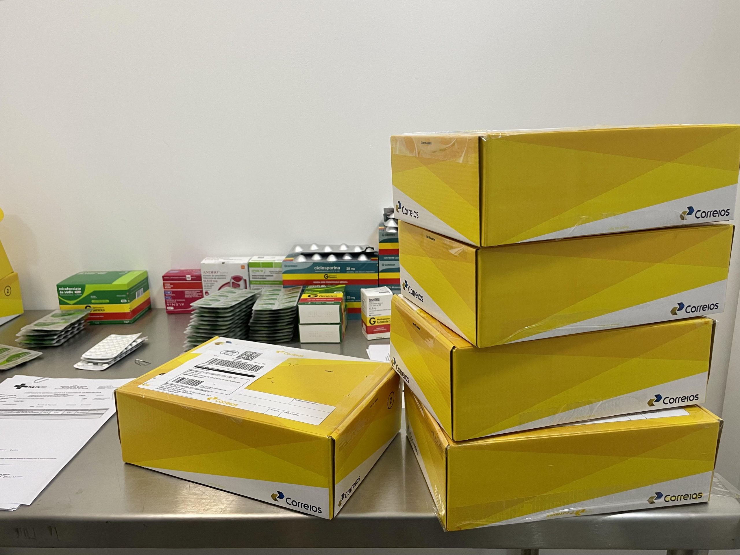 Mato Grosso | Secretaria de Saúde realiza primeira distribuição do programa Remédio em Casa