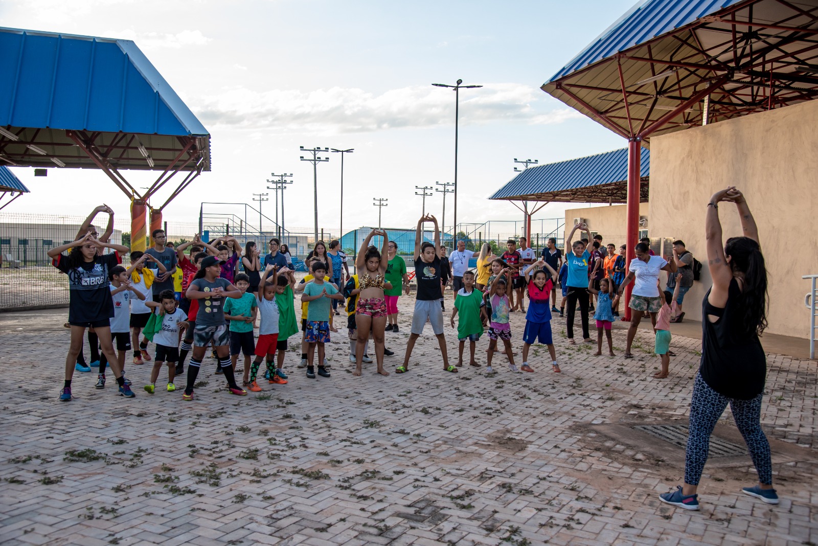 Rondonópolis | Parceria entre secretarias promove dia de atividades esportivas e culturais no CSU-Padre Lothar
