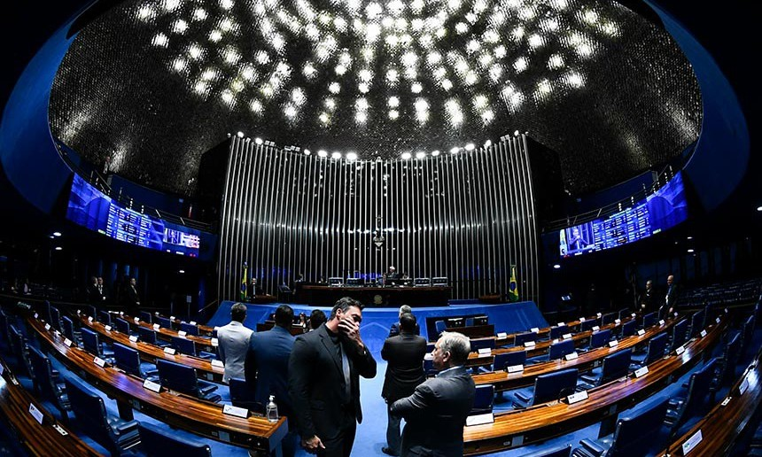 Aprovada autorização para mudança de taxa de juros em empréstimos externos